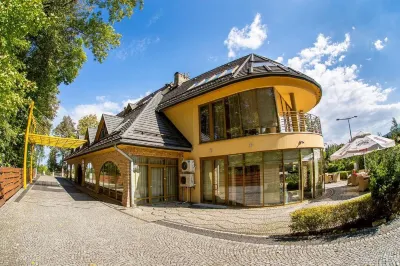 호텔 사하라 비엘스코-비알라  호텔