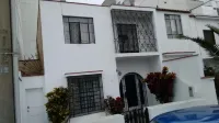 Cozy and Comfortable Home in Miraflores