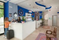 Hotel Holiday Sunshine Summer - bar