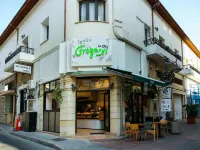 Metropole Hotel Hotels near Limassol Marina