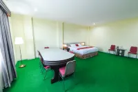 RedDoorz @ Brother Homestay Kupang Hotels in Kelapa Lima