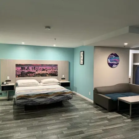 Wave Hotel Manhattan Beach