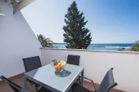 Apartments by the Sea Semy Hotels in Novalja