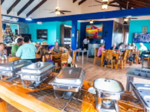 Brisa Oceano Resort Hotels in Placencia
