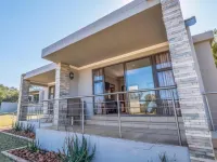 Fairview Manor Hotels in Waterberg District Municipality