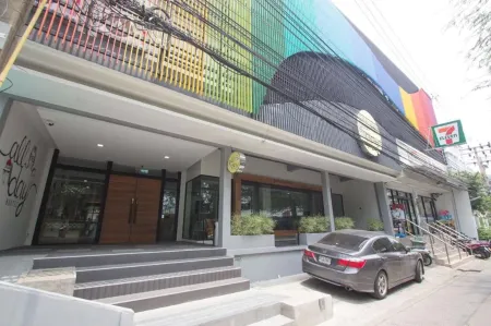 All day hostel @ BTS Bang Chak