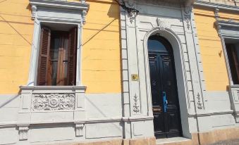 Mediterraneo Youth Hostel
