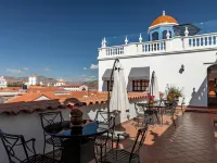 Parador Santa Maria la Real Hotels in Sucre