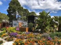 Pink Lake Tiny House - 'Peony' Hotels near Bumbunga Lake