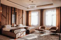 Kangurt Grand Hotel