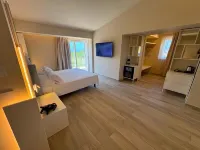 Capovaticano Luxury Rooms