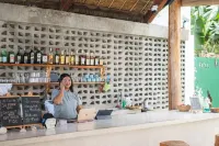 E-FUN DIVE RESORT - Quầy bar