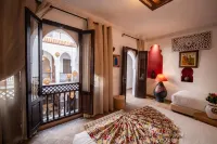 Riad la Porte Rouge by la Siredrah