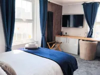 Thomas Arms Hotel Hotels in Llanelli