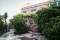 Beit Al Baraka Hotels in 