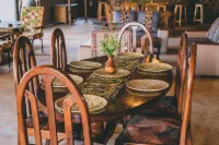 Kilimanjaro Scenic Lodge - breakfast