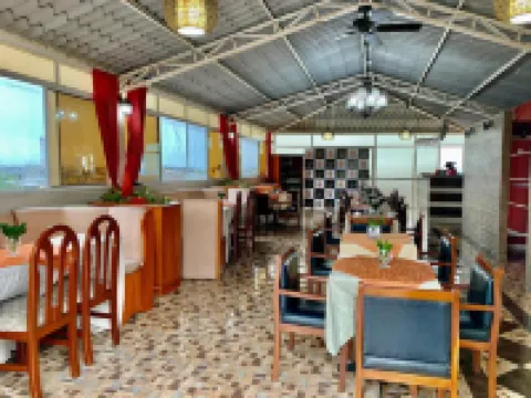 House Center Hotel di 