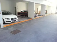 Hotel Croatia - parking