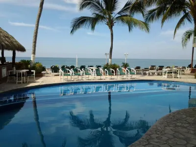 Suites Atlas - Ocean Front Hotel di 