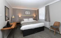 Green Lodge, Wirral by Marston's Inns - Wifi