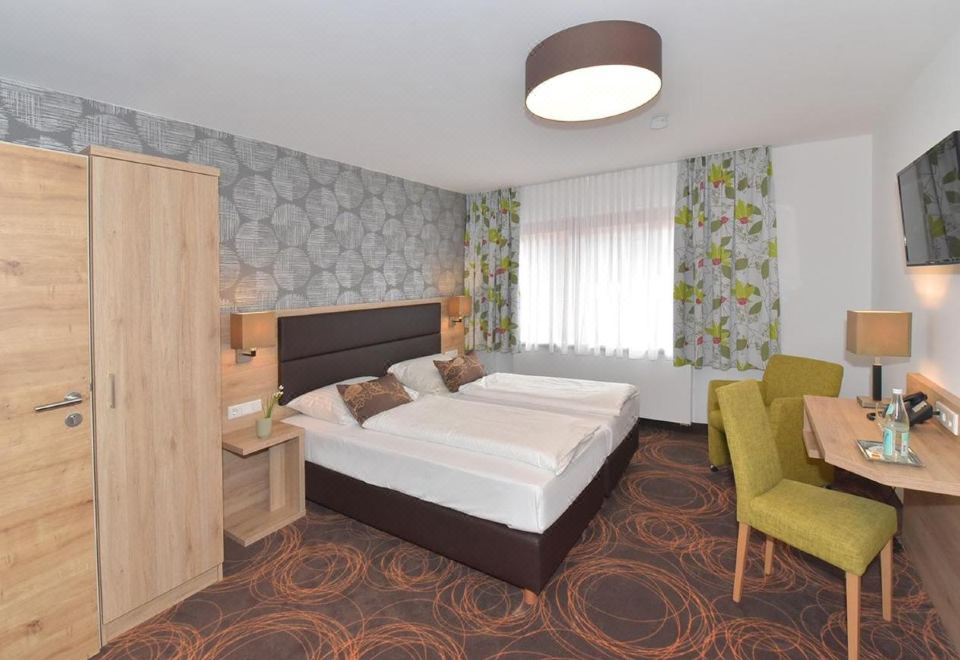 Kences Hotel Over view