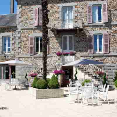 Hôtel Ariane & Spa Hotel Exterior