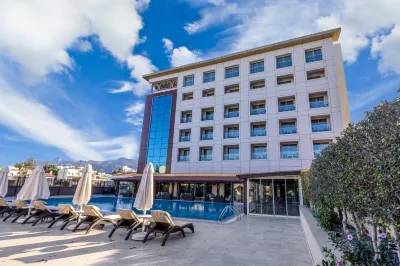 Grand Pasha Hotel & Spa Kyrenia Các khách sạn ở Karakum
