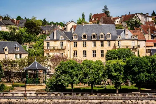 Hôtel Restaurant de Bouilhac Hoteles en Auriac-du-Périgord