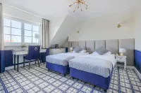 Amax Boutique Hotel Hotels near Mikołajskie