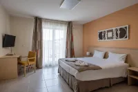The Originals Boutique, Hotel l'Occitan, Aubagne Hotels in La Bouilladisse