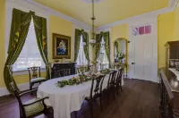The Inn at Cedar Grove Hôtels à : Vicksburg