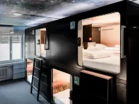 Capsule Hotel - Lucerne Thelab Hotels in Lucerne
