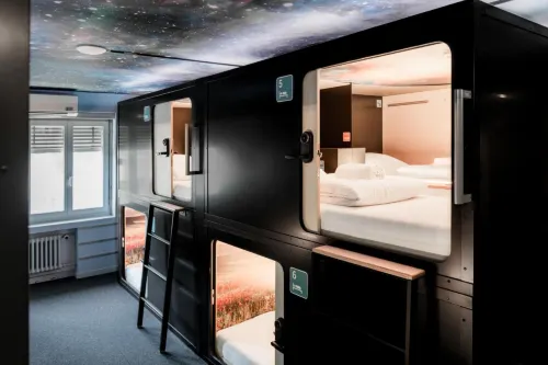 Capsule Hotel - Lucerne Thelab - 2-Star