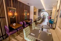 Hotel Colonial - breakfast