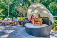 ECOTICA Boutique Hotel