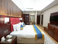 رامي جيست لاين القرم Hotels near سوق مطرح
