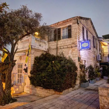 City Port Hotel