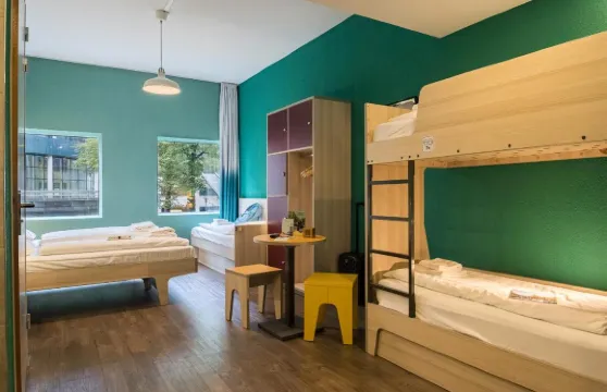 阿姆斯特丹市西部梅寧閣酒店