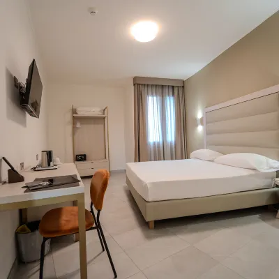 Hotel Donatello Hoteles cerca de Feria de Módena