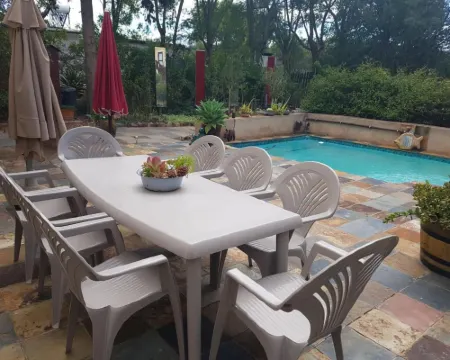Steytlerville Villa Guest House Hotels in Western District