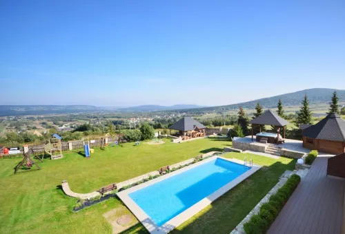 Apartamenty Pod Łysicą & Spa - Przy Stoku, Basen, Jacuzzi, Sauna Hotels in Gorno