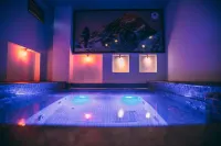 Himalayan Suite Hotel - Hot Springs