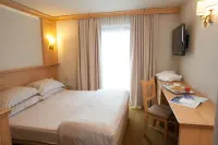 Alexander Charme Hotel Các khách sạn ở Livigno