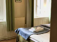 Järnvägshotellet Hotels in Valbo