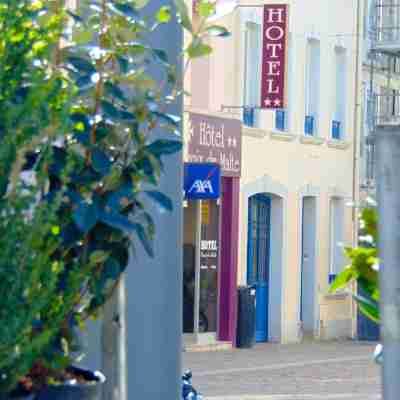 Hôtel Croix de Malte Hotel Exterior