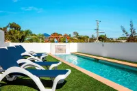 Scarborough Beach Resort Brisbane Hotels in Redcliffe