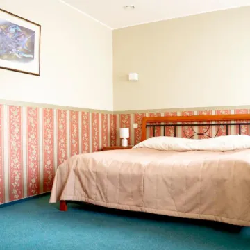 Anfasteröd Gårdsvik - Örnnästet - Housity