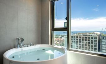 Seogwipo Hills Hotel
