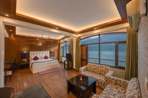 Hotel Hot Spring & Health Care