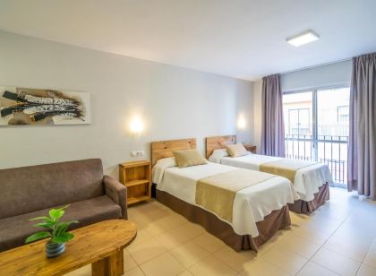 Apartamentos Puerta del Sur